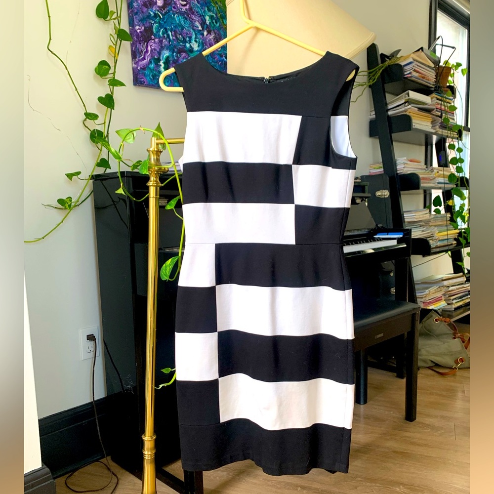 White House Black Market cocktail dress